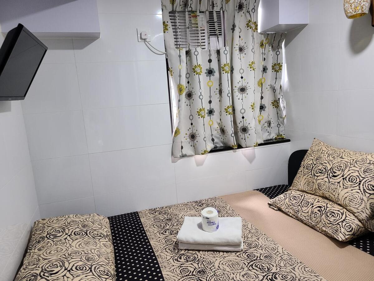 Hostel 16 Paris Guest House Block E Reception 10Th Floor Hongkong Kültér fotó