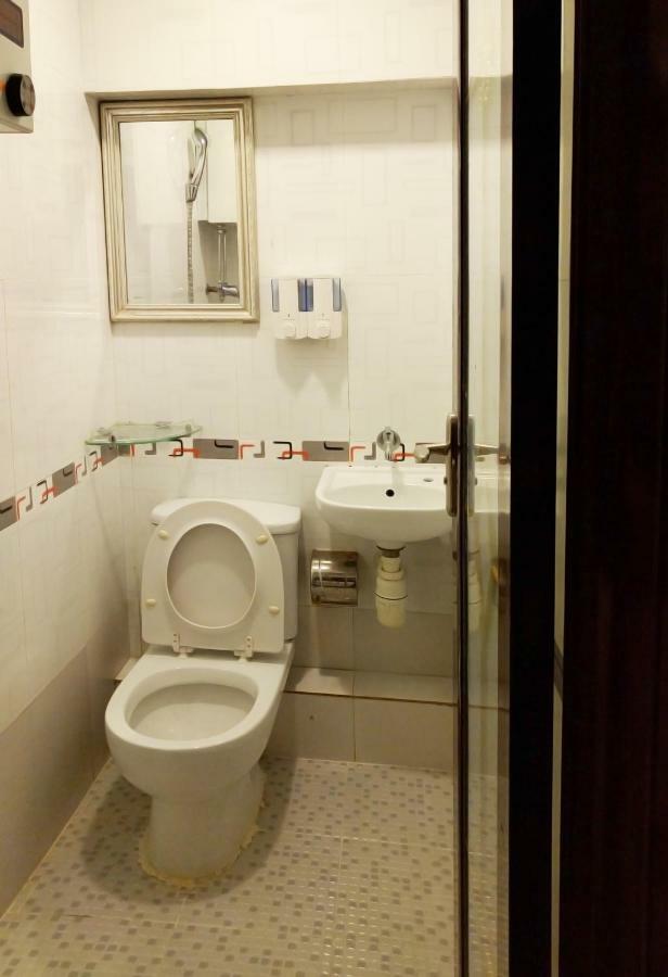 Hostel 16 Paris Guest House Block E Reception 10Th Floor Hongkong Kültér fotó